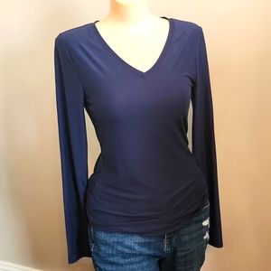 No Boundaries Navy Blue Stretch Long Sleeve Tee Women's Medium (7-9)